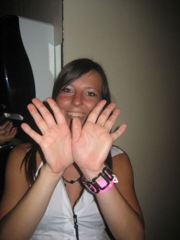 i/Kranj/Absolvent08/07-BlackWhiteParty/absolvent 1923.jpg_640.jpg